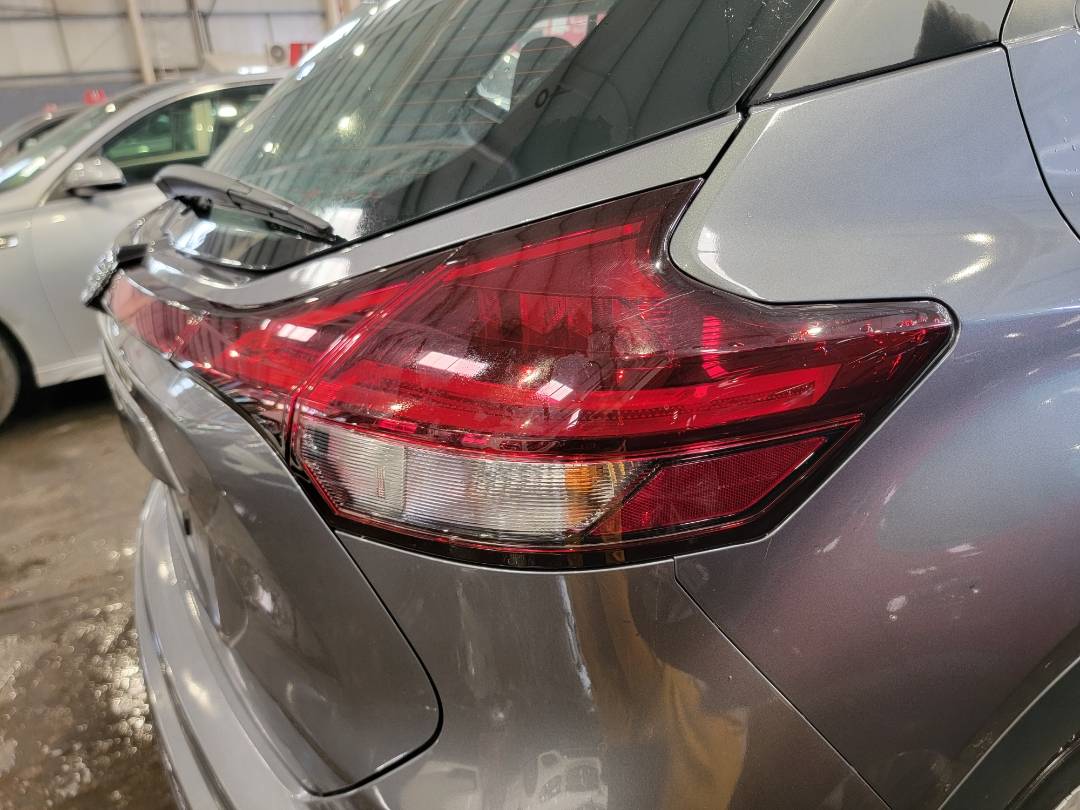 2021 NISSAN KICKS — 43755 Miles — Lot 38337789 — Main - Marhaba Auctions Used Cars - Image 4