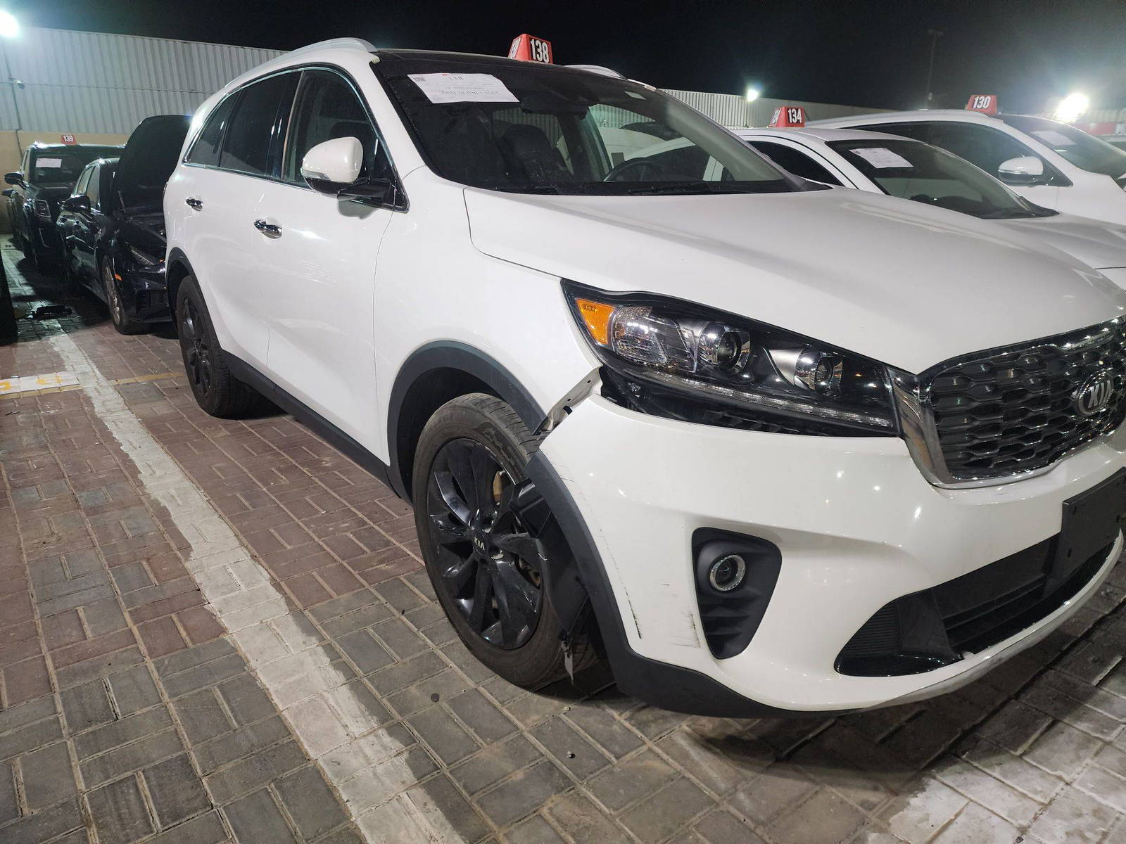 2020 KIA SORENTO — 81016 Miles — Lot 93246425 — Al Sajaa - Marhaba Auctions Used Cars - Image 3