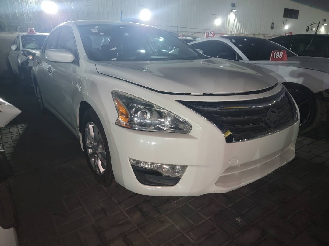 2015 NISSAN ALTIMA — 118576 Miles — Lot 114633 — Main - Marhaba Auctions Used Cars - Image 5