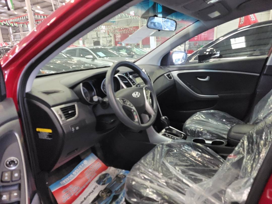 HYUNDAI ELANTRA GT 2017 - Marhaba Auction Used Cars - Image 6