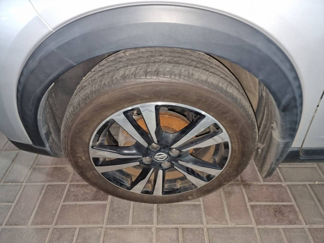 2019 NISSAN KICKS — 65276 Miles — Lot 215487 — Ind. 12 - Marhaba Auctions Used Cars - Image 10