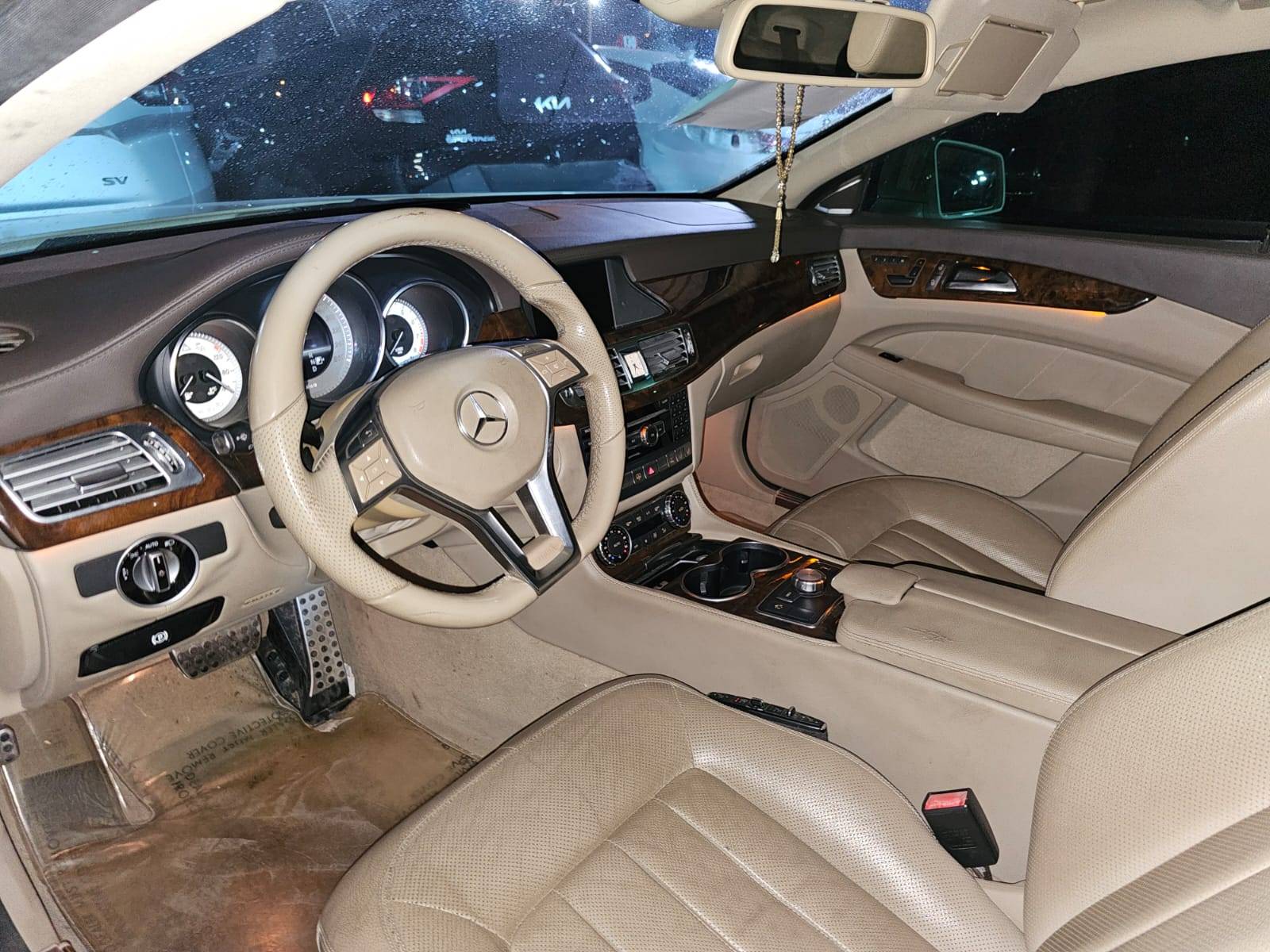 2013 MERCEDES BENZ CLS 550 — 327931 KM — Lot XDA073736 — Main - Marhaba Auctions Used Cars - Image 12