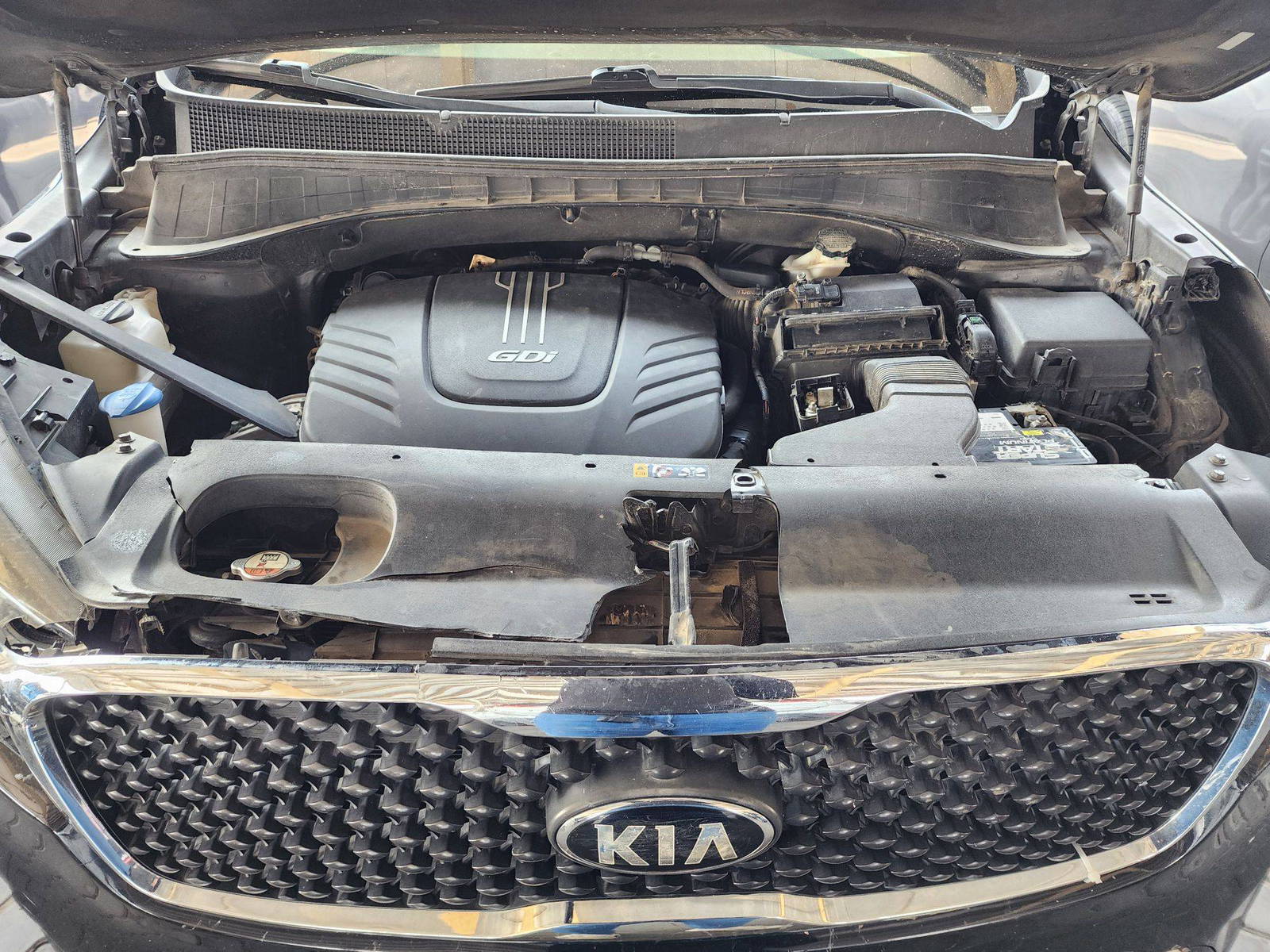 2018 KIA SORENTO — 143008 Miles — Lot JG416960 — Souq - Marhaba Auctions Used Cars - Image 11