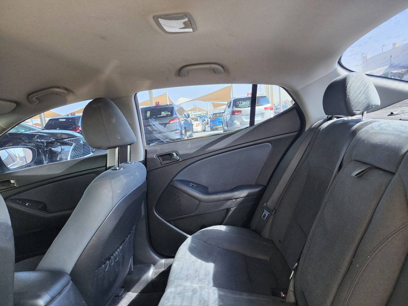 2015 KIA OPTIMA — 164322 Miles — Lot 58038774 — Souq - Marhaba Auctions Used Cars - Image 7