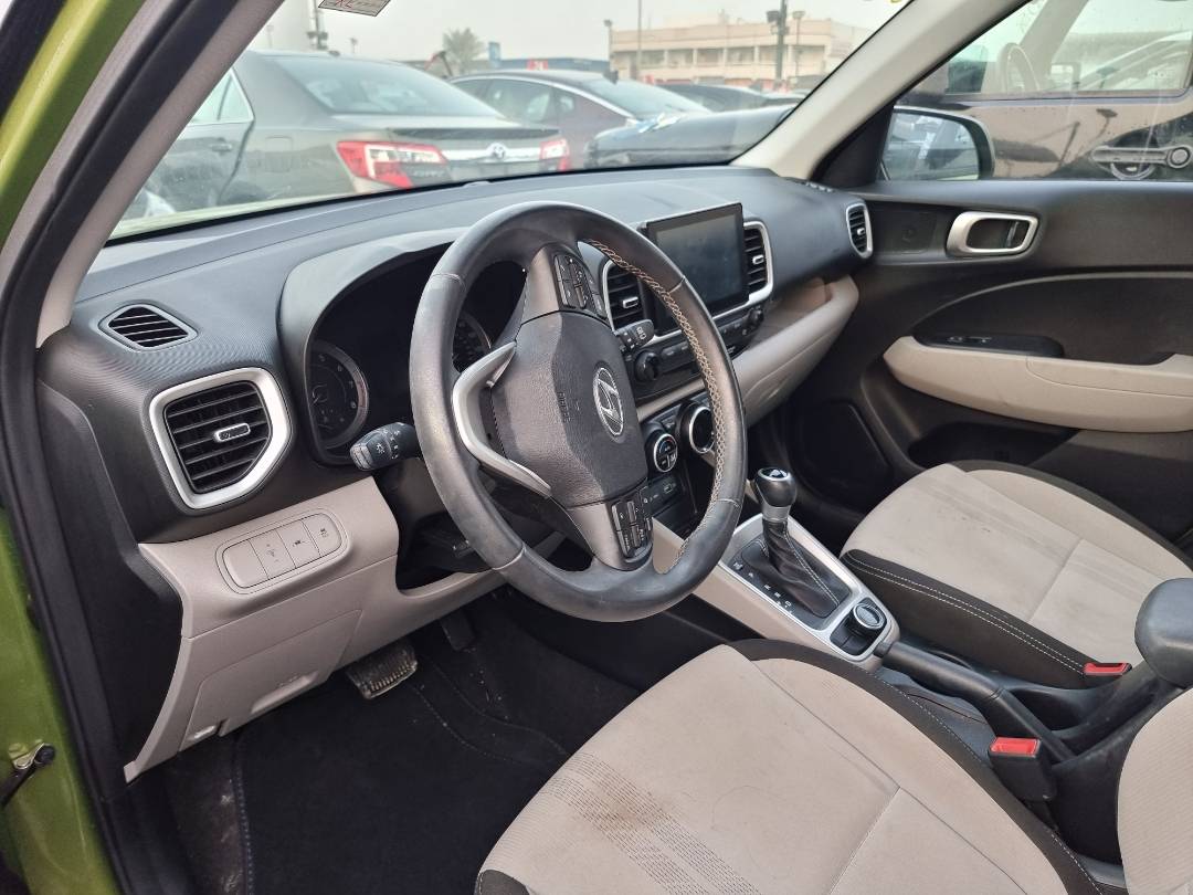 2022 HYUNDAI VENUE SEL — 19773 Miles — Lot 142915 — Souq - Marhaba Auctions Used Cars - Image 7