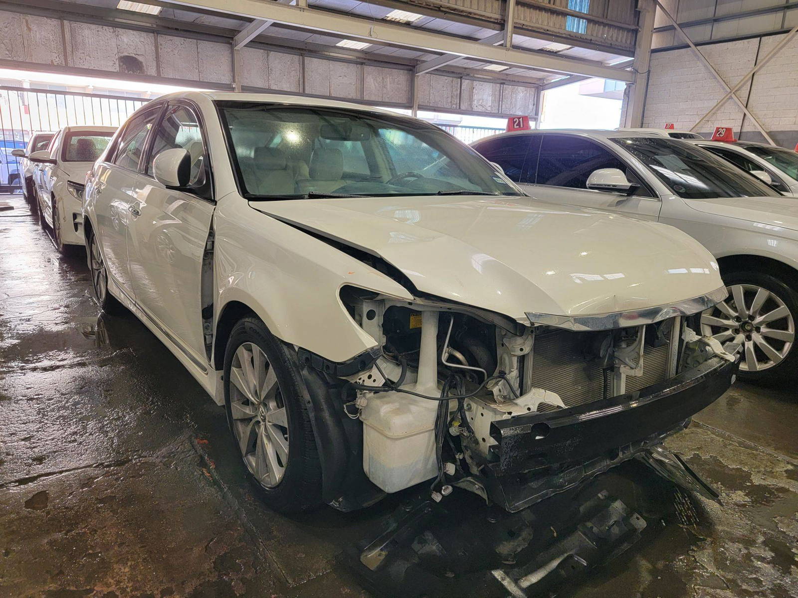 TOYOTA AVALON 2011 - Marhaba Auction Used Cars - Image 4