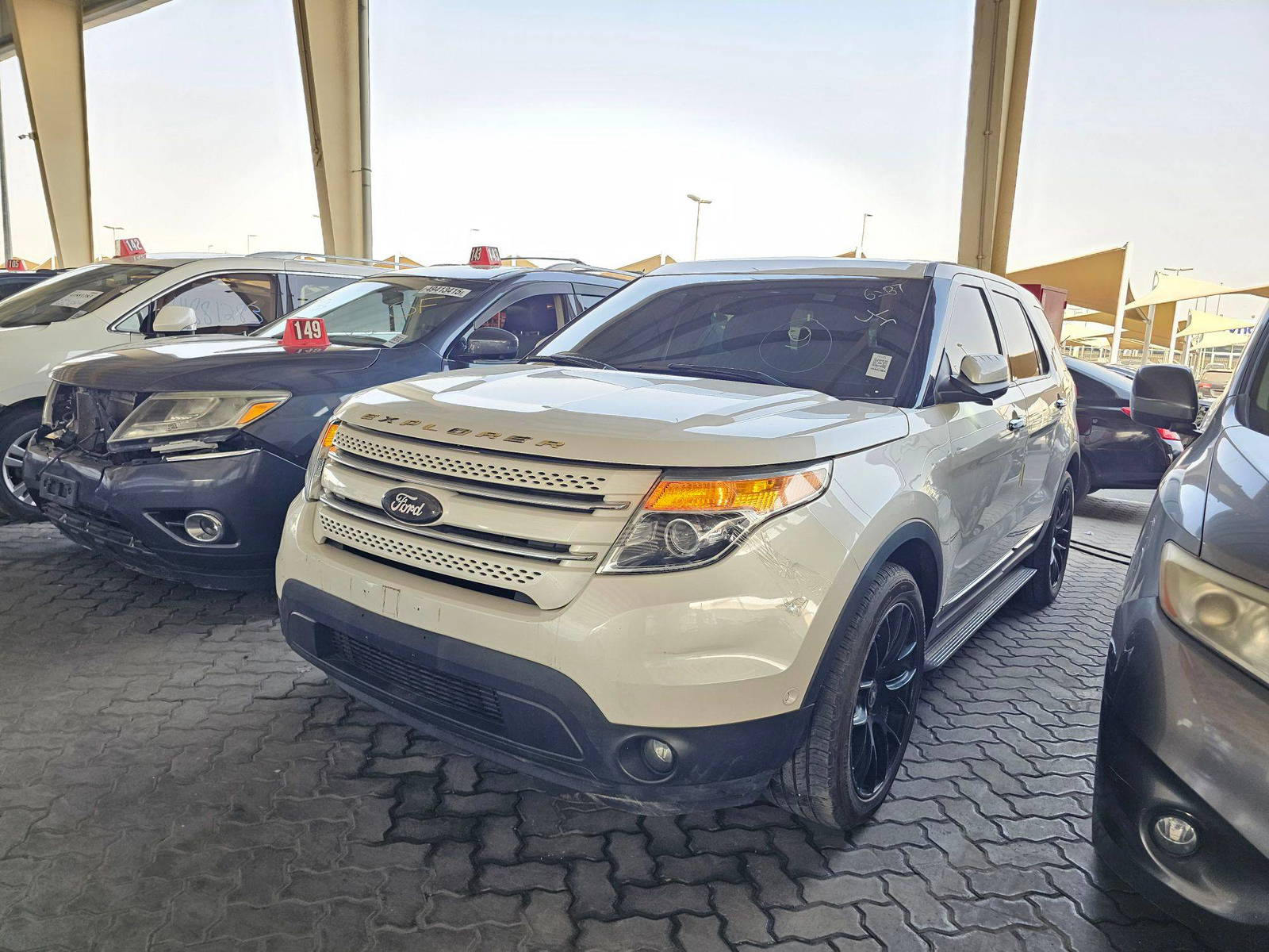 2011 FORD EXPLORER — 200089 KM — Lot 29035 — Souq - Marhaba Auctions Used Cars - Image 5