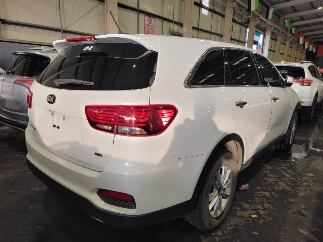 2020 KIA SORENTO — 149758 Miles — Lot G638463 — Main - Marhaba Auctions Used Cars - Image 3