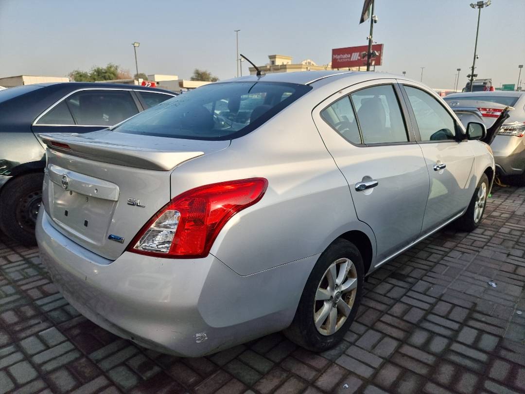 2013 NISSAN VERSA — 149444 Miles — Lot DL824385 — Ind. 12 - Marhaba Auctions Used Cars - Image 4