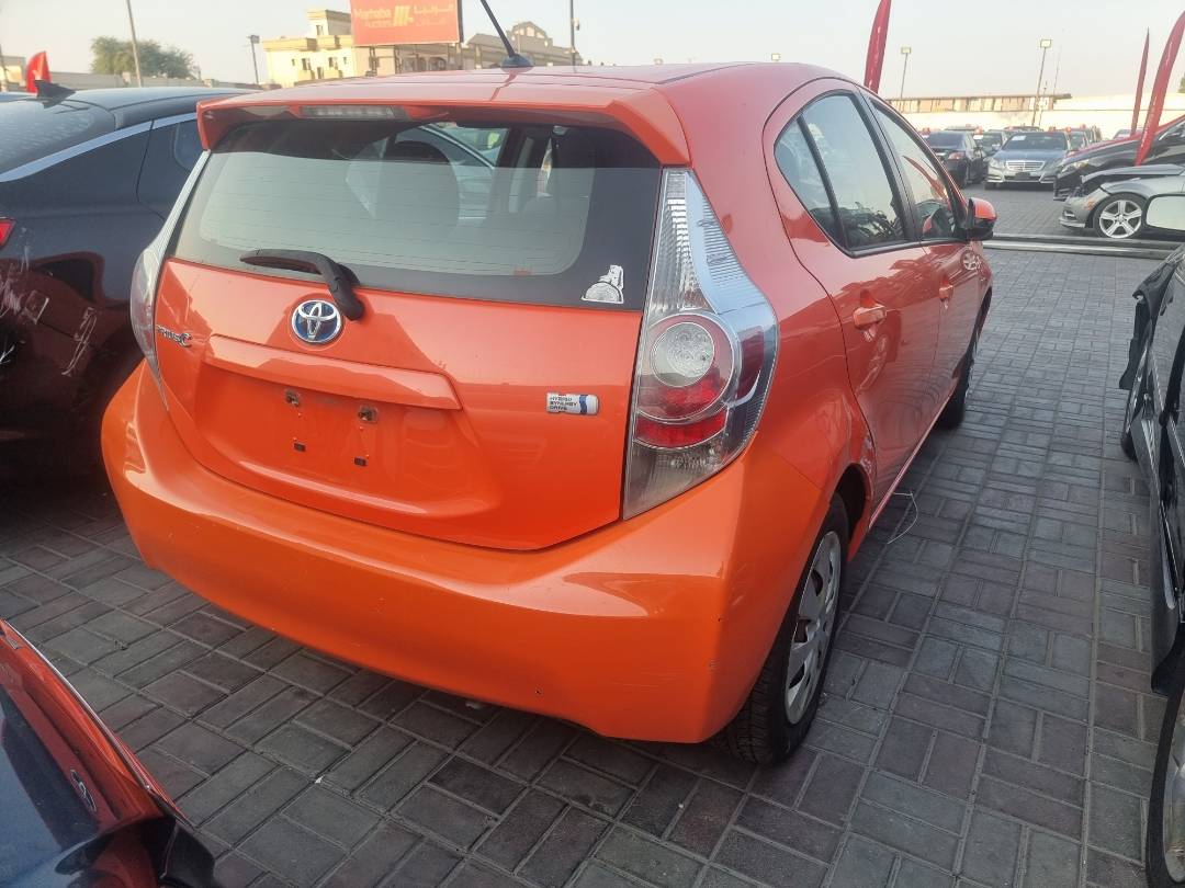 2014 TOYOTA PRIUS C — 150428 Miles — Lot 1062237 — Main - Marhaba Auctions Used Cars - Image 5