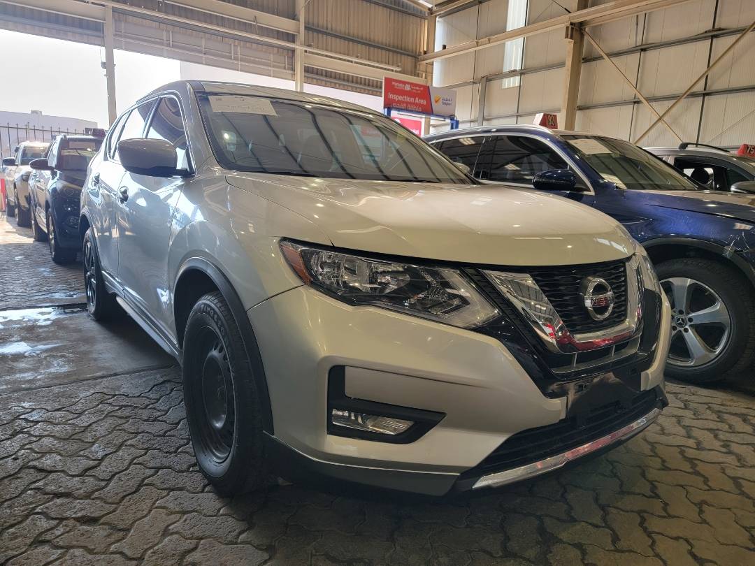 2017 NISSAN ROGUE — 95292 Miles — Lot 391532 — Main - Marhaba Auctions Used Cars - Image 4