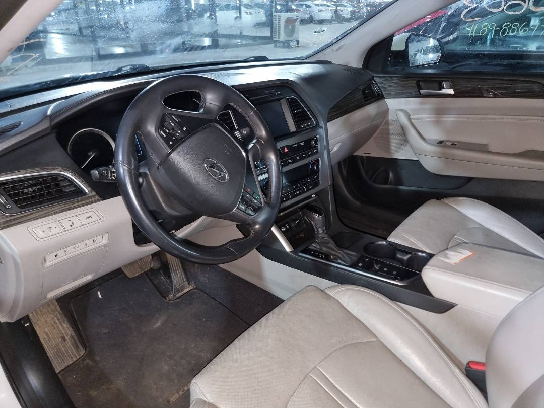 2015 HYUNDAI SONATA — 151936 Miles — Lot 81528603 - Marhaba Auctions Used Cars - Image 5