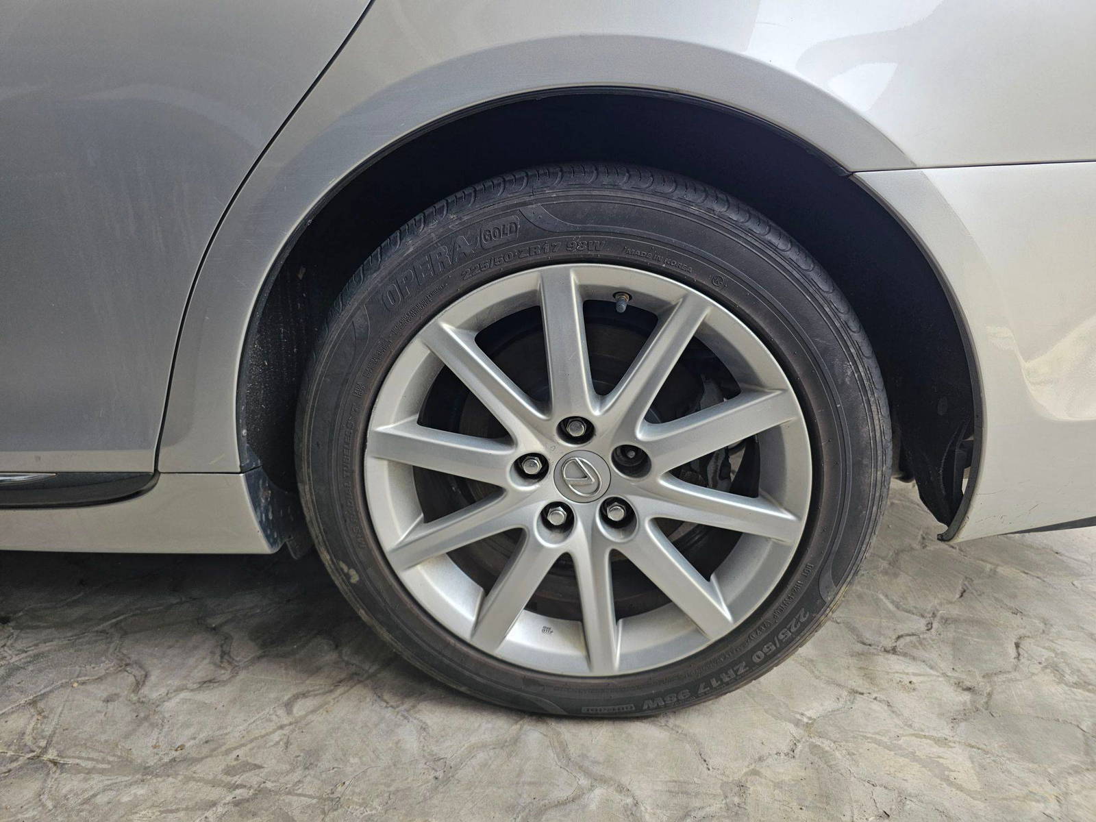 2006 LEXUS GS 300 — 258260 KM — Lot 033913 — Main - Marhaba Auctions Used Cars - Image 11