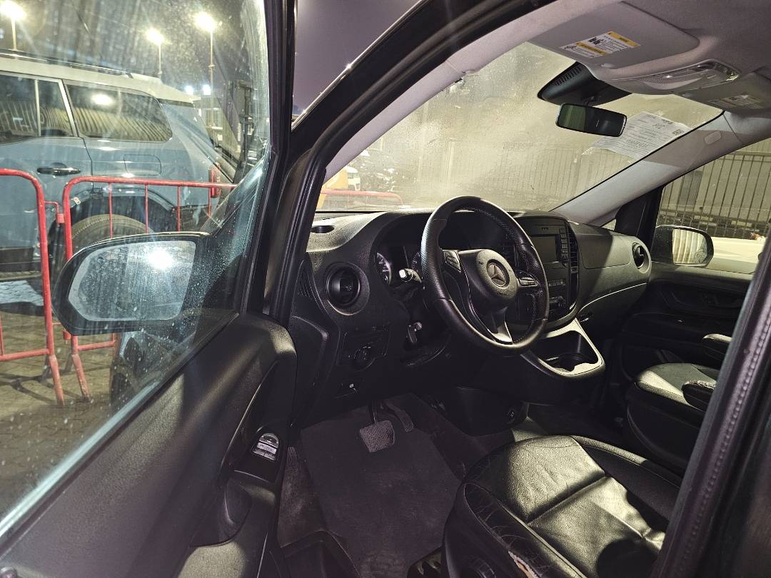 2018 MERCEDES BENZ METRIS — 172513 Miles — Lot 3374234 — Main - Marhaba Auctions Used Cars - Image 9