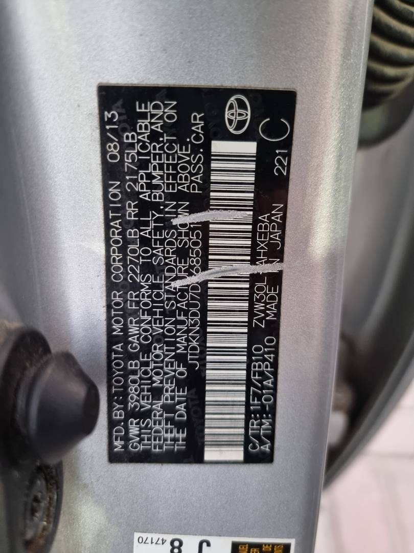 2013 TOYOTA PRIUS — 156958 Miles — Lot 214587 — Ind. 12 - Marhaba Auctions Used Cars - Image 10