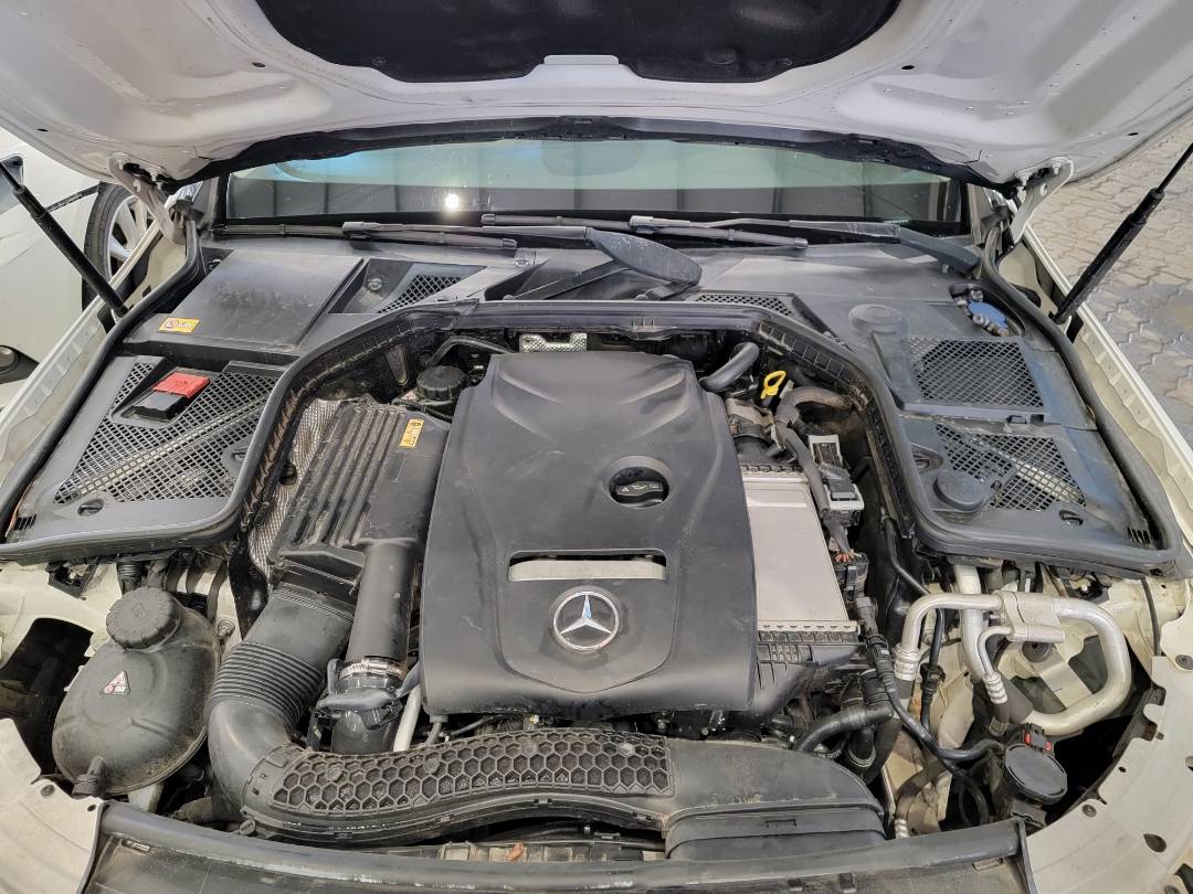 2015 MERCEDES BENZ C300 — 119237 Miles — Lot 074610 — Main - Marhaba Auctions Used Cars - Image 12