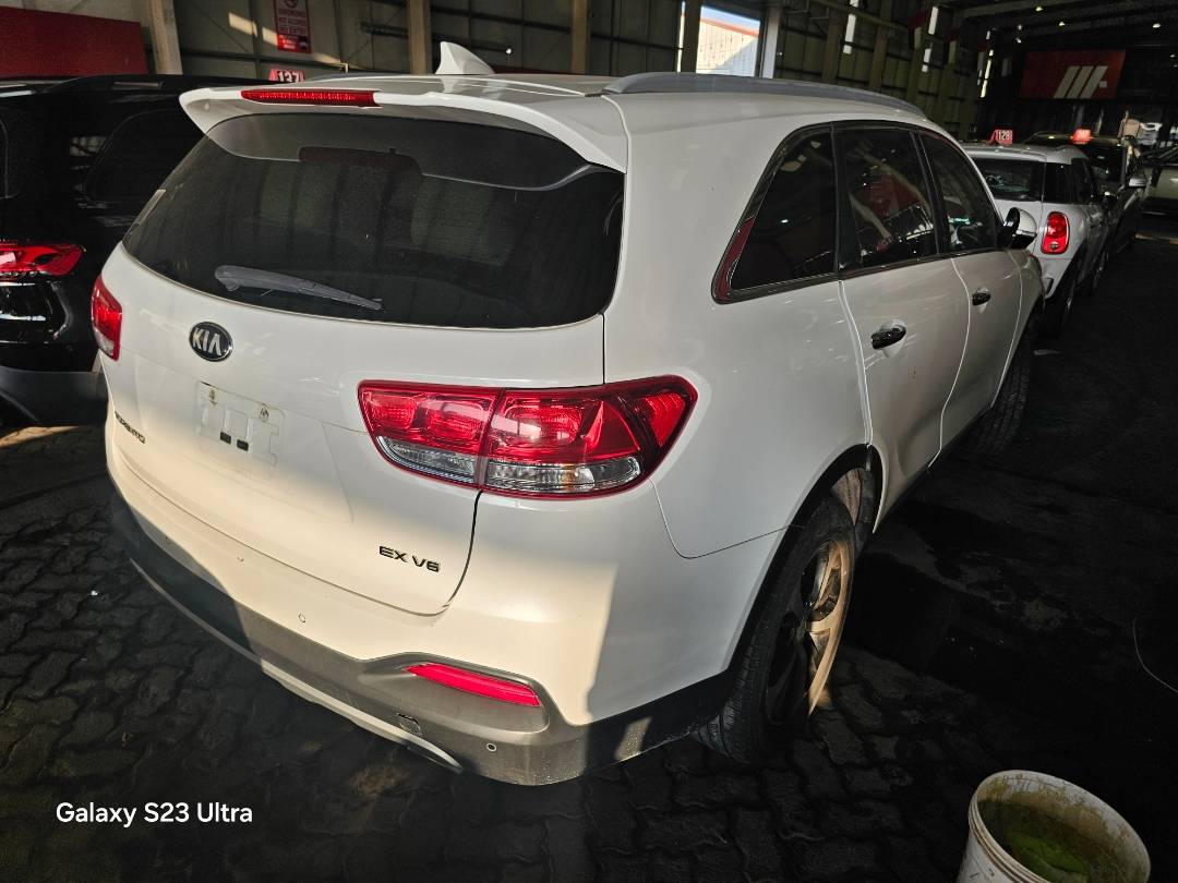 KIA SORENTO 2016 - Marhaba Auction Used Cars - Image 3