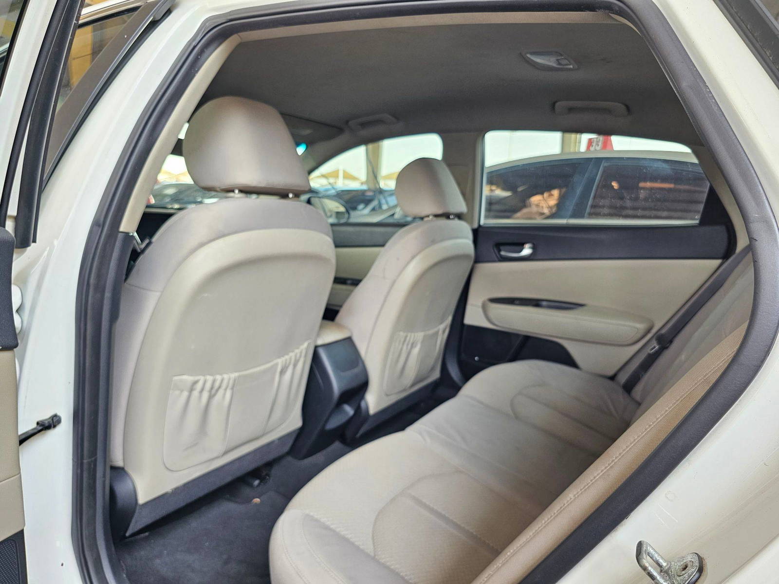 2018 KIA OPTIMA — 95475 Miles — Lot J5216145 — Souq - Marhaba Auctions Used Cars - Image 6