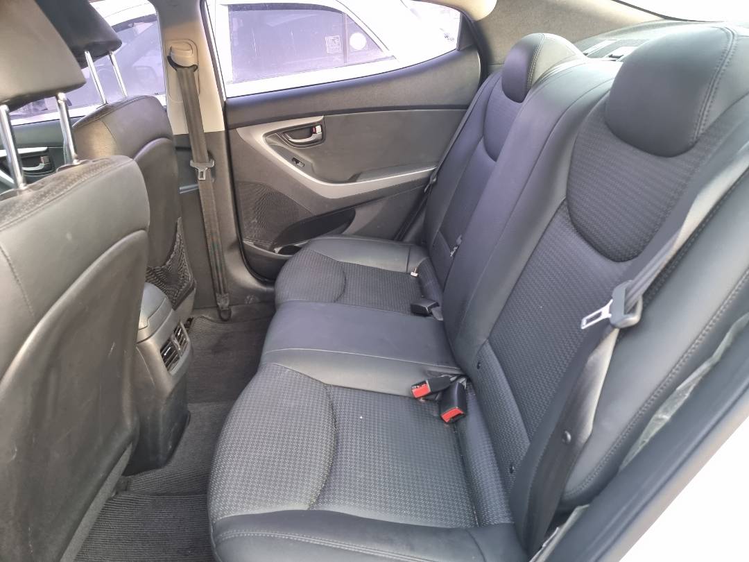 2014 HYUNDAI AVANTE — 148900 KM — Lot 125487 — Ind. 12 - Marhaba Auctions Used Cars - Image 6