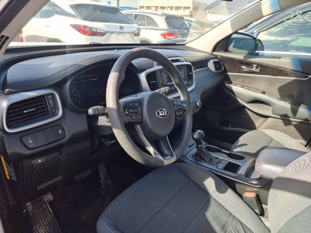KIA SORENTO 2017 - Marhaba Auction Used Cars - Image 7