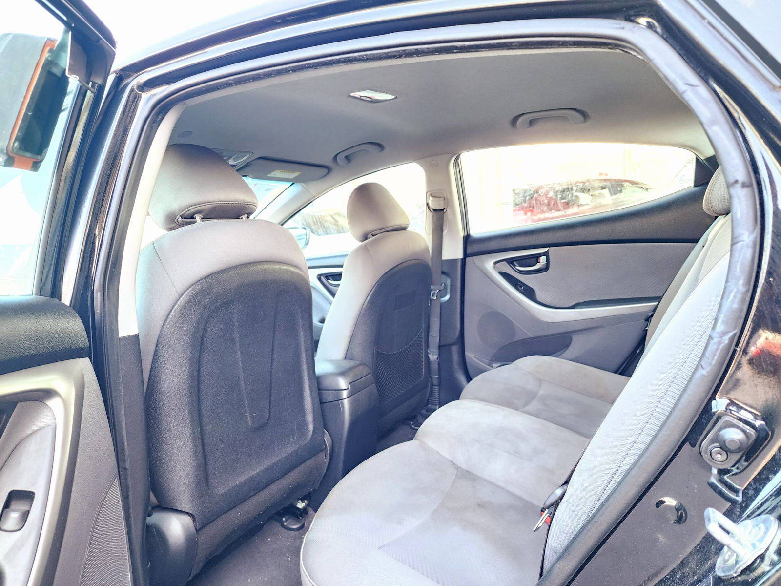 2013 HYUNDAI ELANTRA — 191222 Miles — Lot E4DH185237 — Souq - Marhaba Auctions Used Cars - Image 6