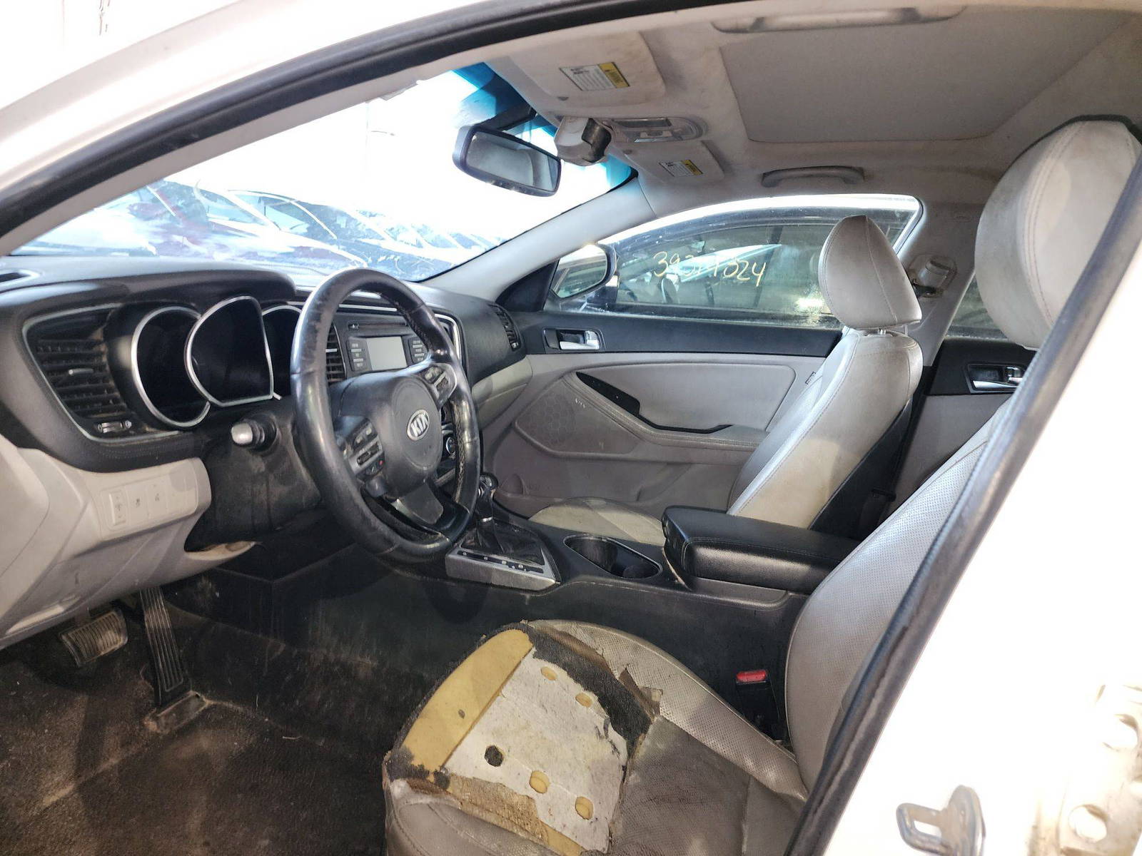 2014 KIA OPTIMA — 262016 Miles — Lot 47793974 — Souq - Marhaba Auctions Used Cars - Image 9