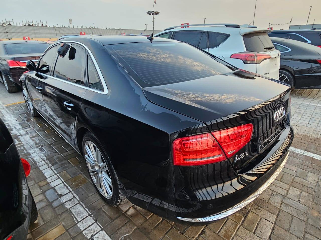 2012 AUDI A8 — 214407 KM — Lot CN001849 - Marhaba Auctions Used Cars - Image 8