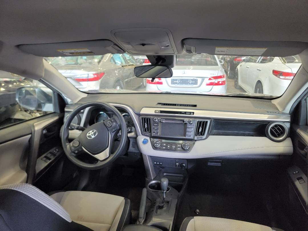 2018 TOYOTA RAV4 — 92155 Miles — Lot D186322 — Main - Marhaba Auctions Used Cars - Image 7