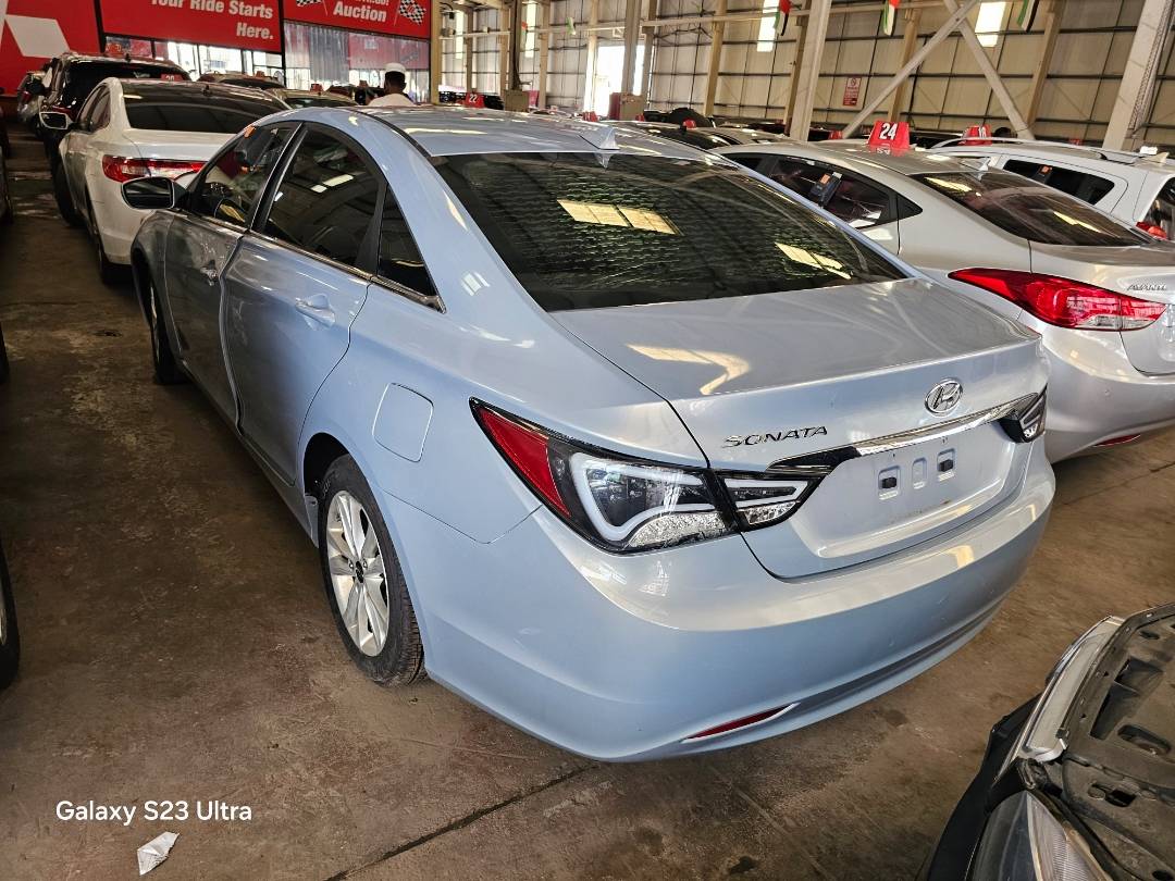 HYUNDAI SONATA 2013 - Marhaba Auction Used Cars - Image 5