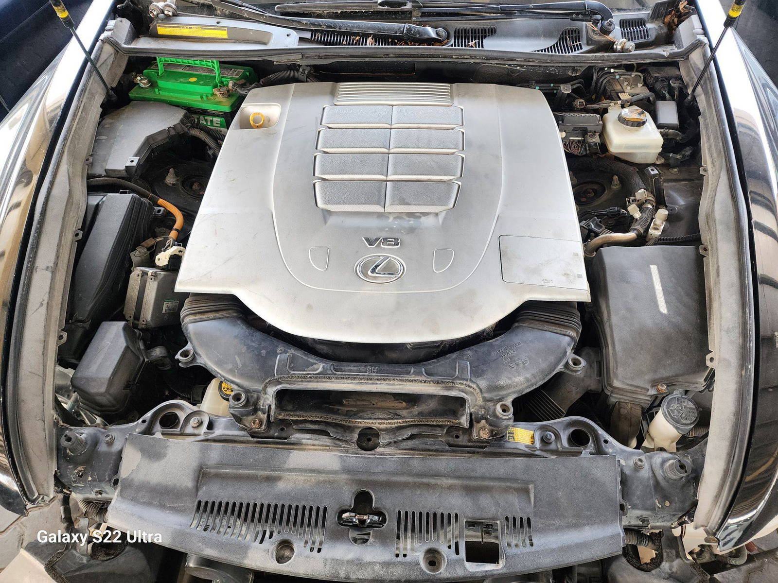 2012 LEXUS LS 460 — 179673 Miles — Lot 0C5004347 — Main - Marhaba Auctions Used Cars - Image 8