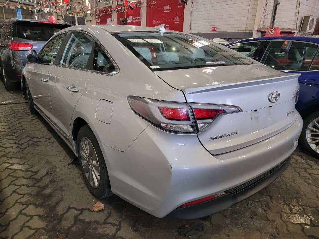 2016 HYUNDAI SONATA — 173962 Miles — Lot 13880 — Main - Marhaba Auctions Used Cars - Image 3