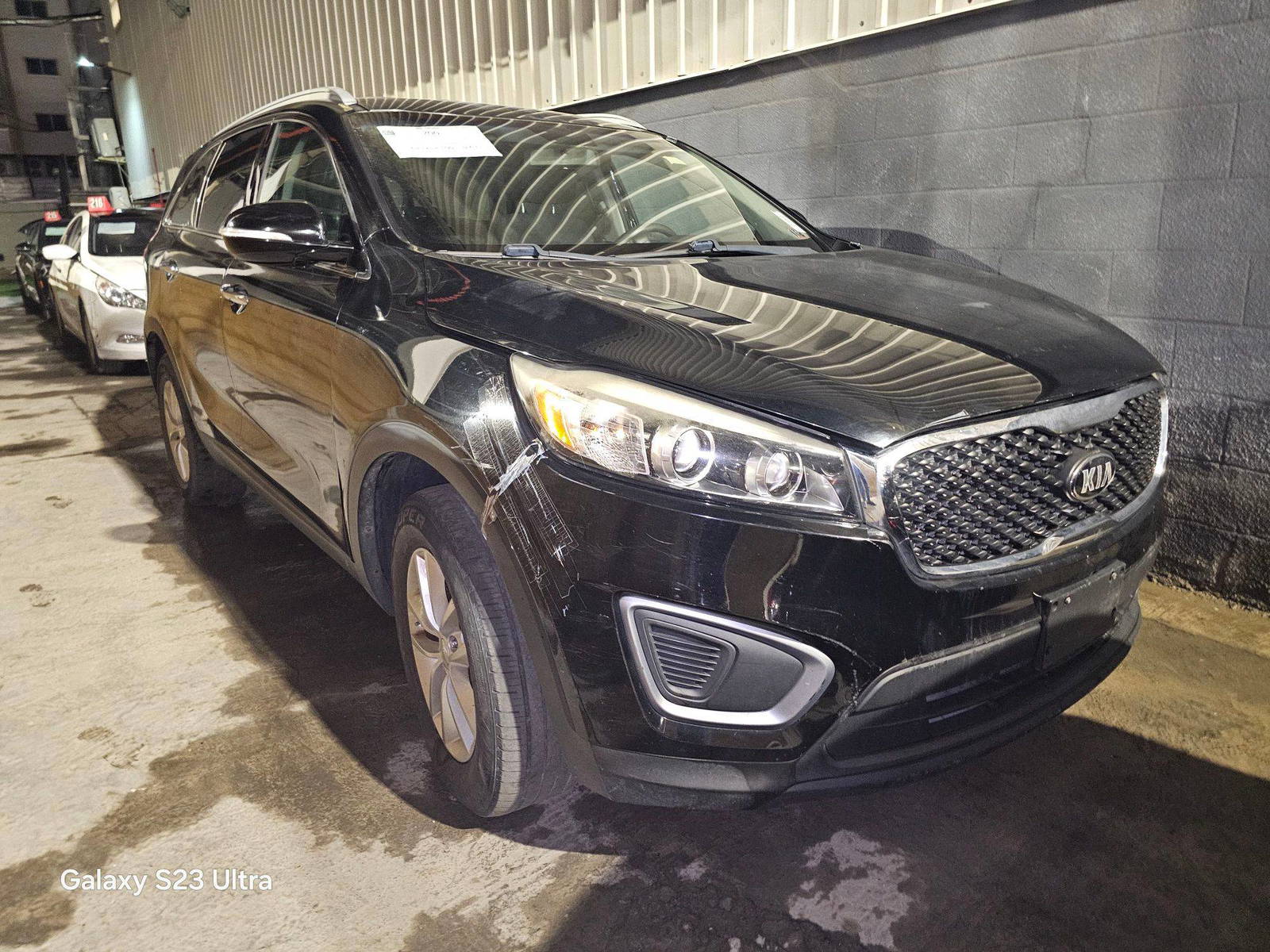 KIA SORENTO 2017 - Marhaba Auction Used Cars - Image 4