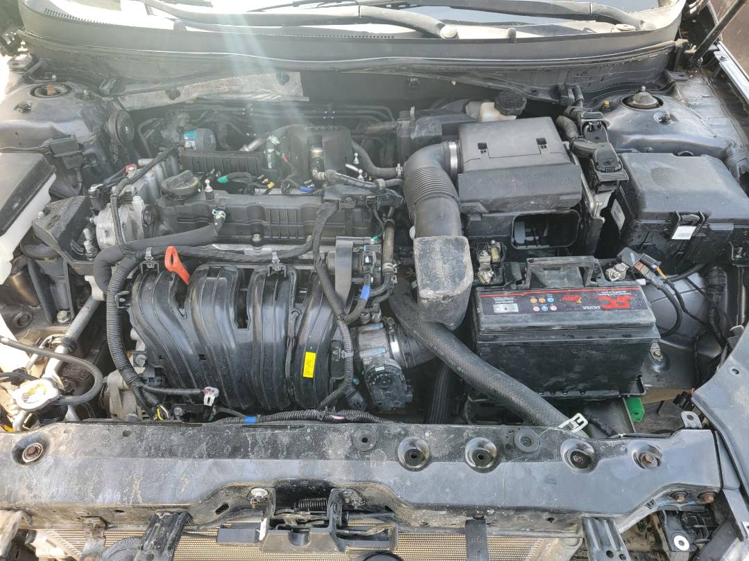 2018 HYUNDAI SONATA SPORT — 44740 Miles — Lot H623075 — Main - Marhaba Auctions Used Cars - Image 11