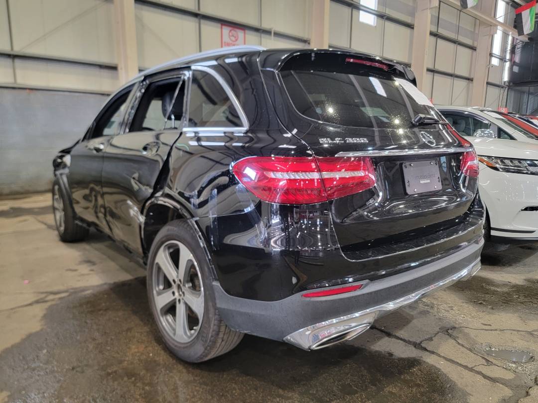2019 MERCEDES BENZ GLC-300 — 67068 Miles — Lot 167852 — Main - Marhaba Auctions Used Cars - Image 5