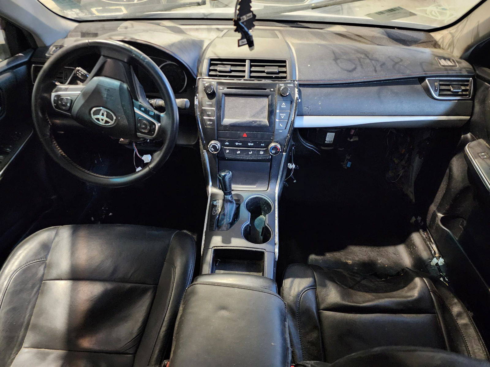 TOYOTA CAMRY 2015 - Marhaba Auction Used Cars - Image 3