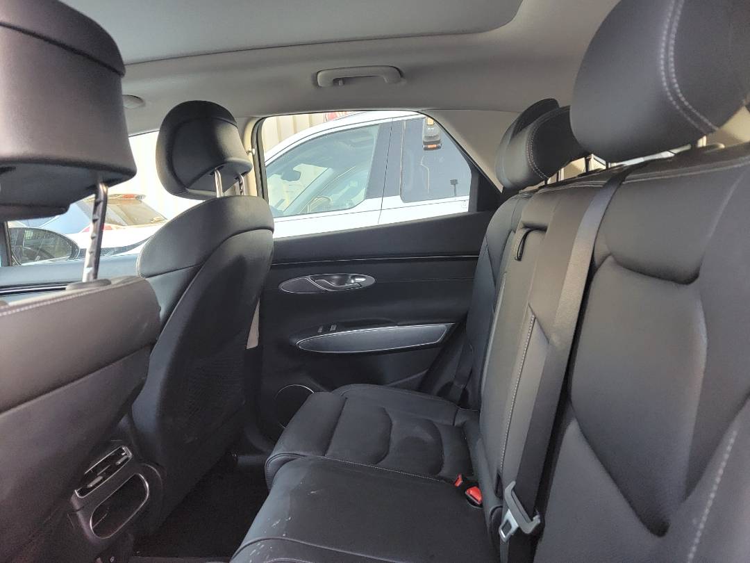 2022 GENESIS GV70 — 20985 Miles — Lot 073892 — Main - Marhaba Auctions Used Cars - Image 7