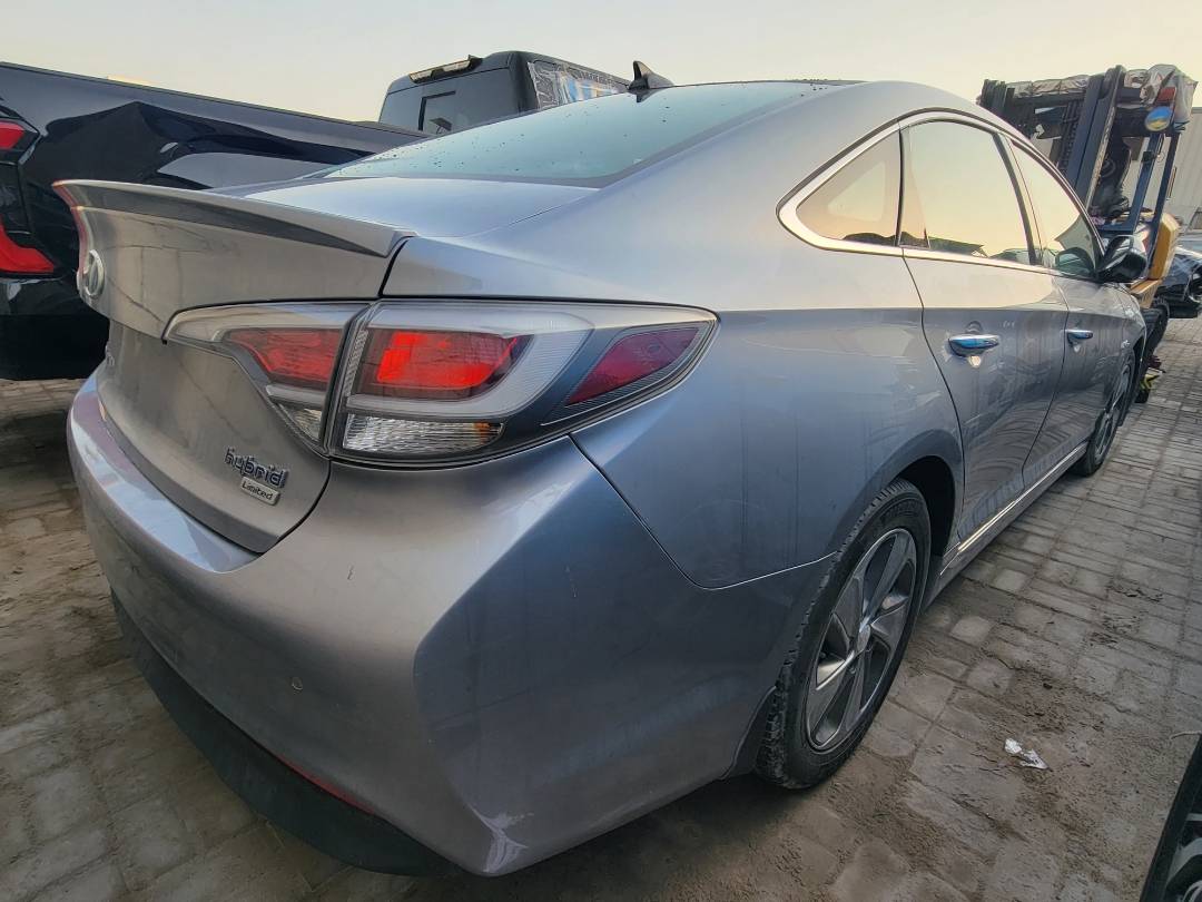 2016 HYUNDAI SONATA — 264969 KM — Lot A007955 — Main - Marhaba Auctions Used Cars - Image 4