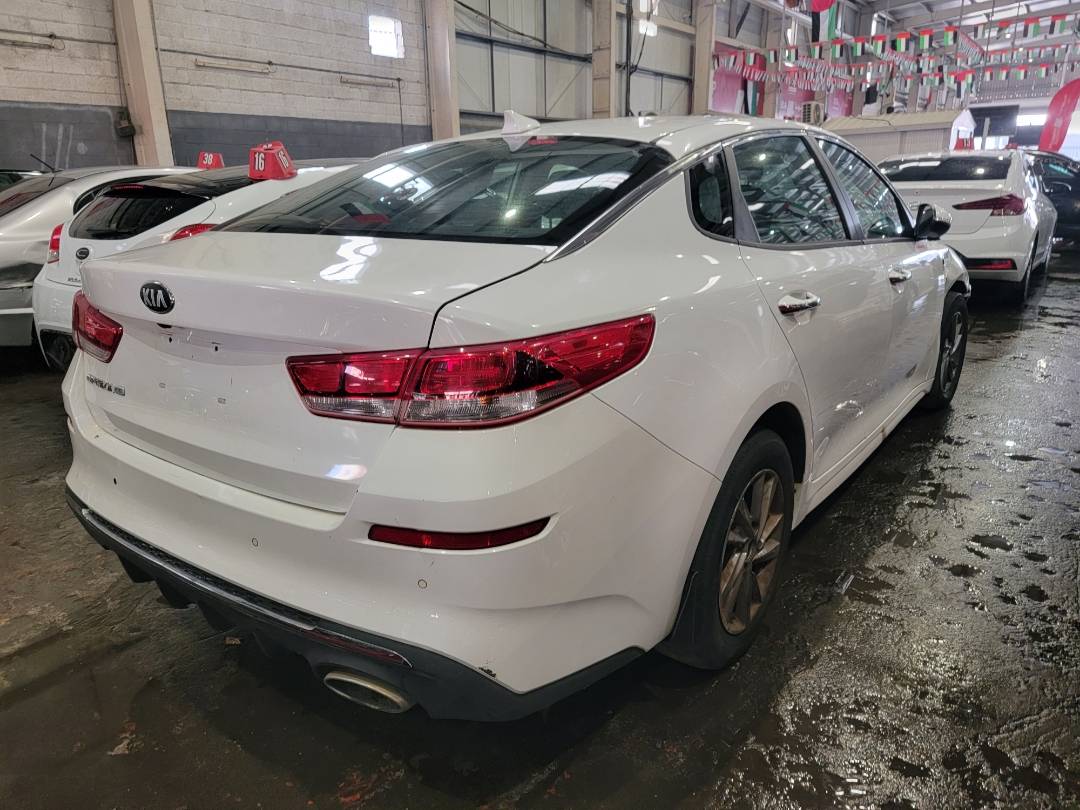 2020 KIA OPTIMA — 122113 Miles — Lot 51974844 — Souq - Marhaba Auctions Used Cars - Image 3
