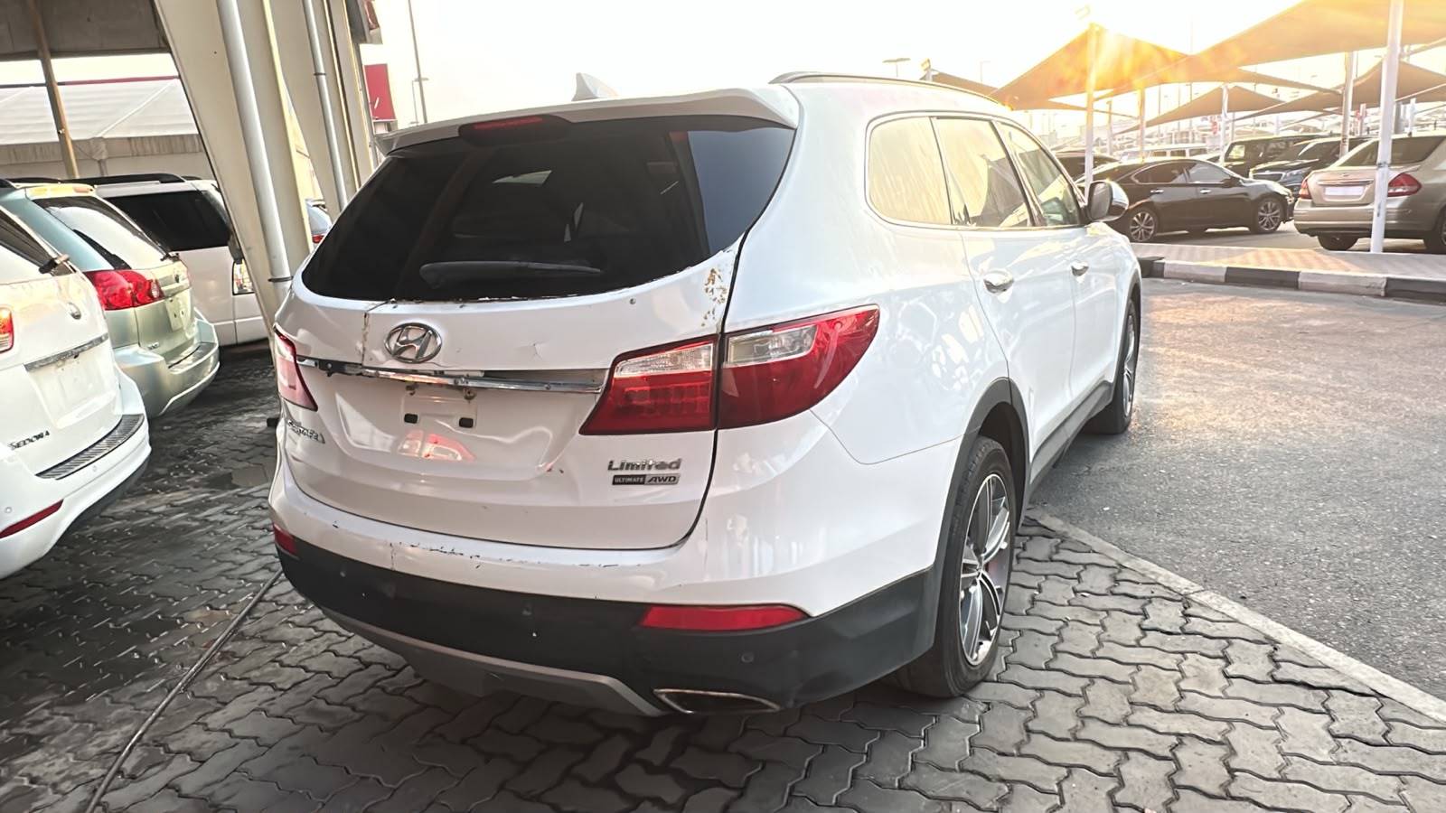2015 HYUNDAI SANTA FE — Lot 7FU093790 — Souq - Marhaba Auctions Used Cars - Image 11