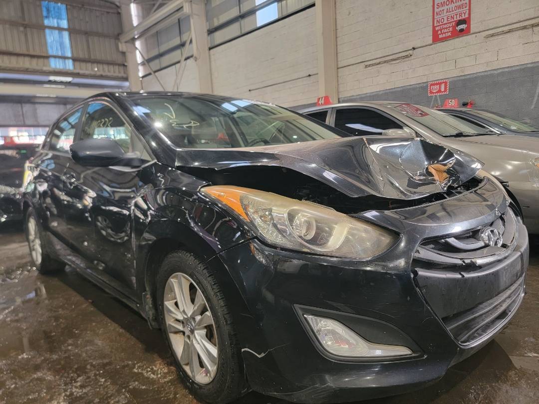2013 HYUNDAI ELANTRA — 131484 Miles — Lot 81119373 - Marhaba Auctions Used Cars - Image 4