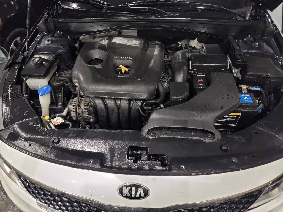 2018 KIA K5 — 161074 KM — Lot 183355 — Main - Marhaba Auctions Used Cars - Image 11
