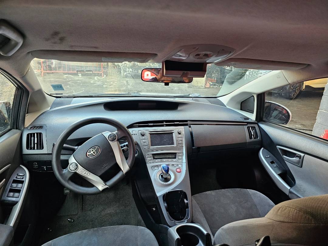 2013 TOYOTA PRIUS — 219016 Miles — Lot 1645015 — Souq - Marhaba Auctions Used Cars - Image 7