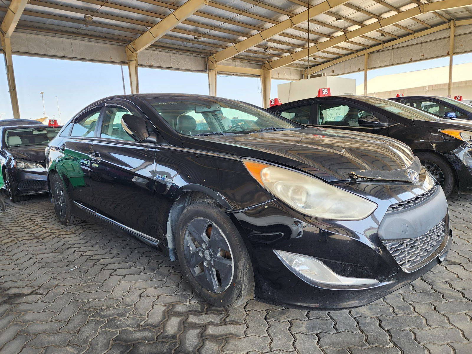 2012 HYUNDAI SONATA — 188873 Miles — Lot 125487 — Souq - Marhaba Auctions Used Cars - Image 4