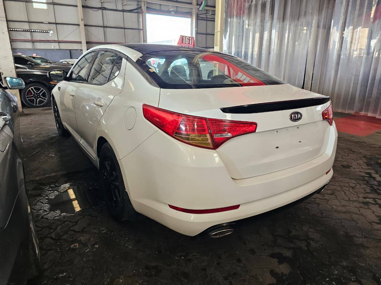 2011 KIA OPTIMA — 282443 KM — Lot 12185034591 — Main - Marhaba Auctions Used Cars - Image 6
