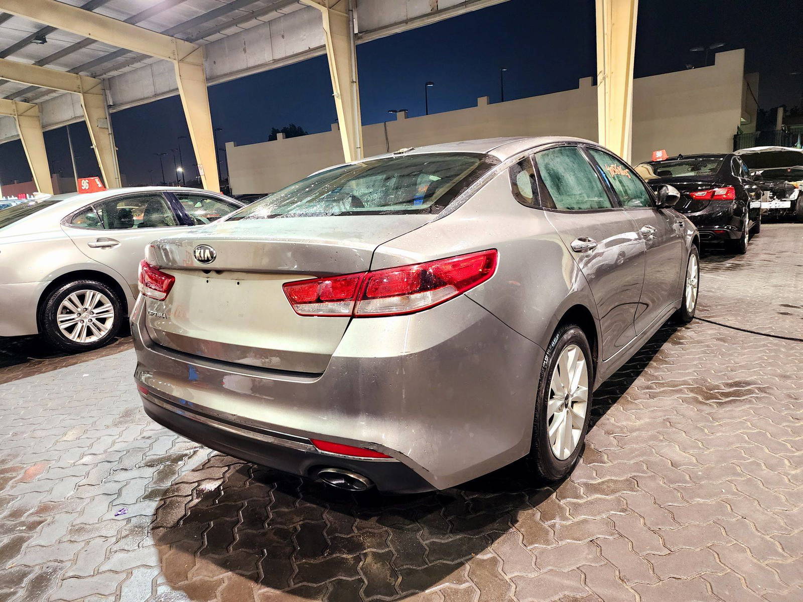 2016 KIA OPTIMA — 113612 Miles — Lot 40568606 — Souq - Marhaba Auctions Used Cars - Image 3