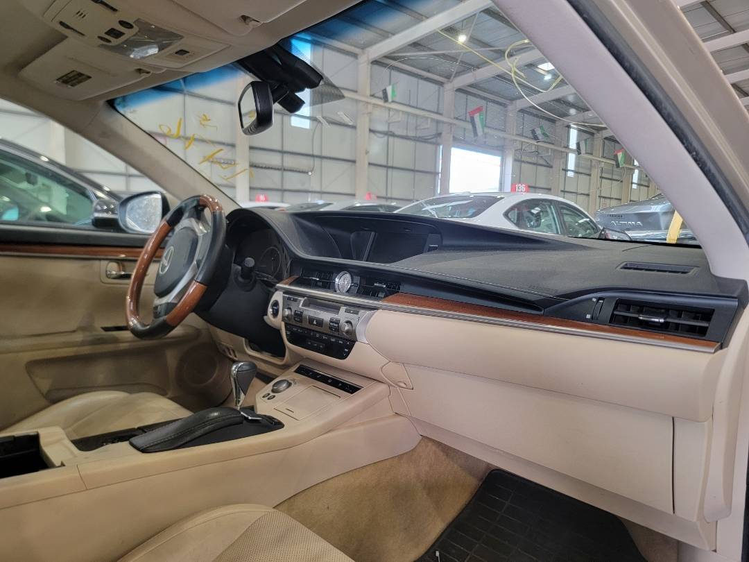2013 LEXUS ES 300H — 282724 Miles — Lot 2011476 - Marhaba Auctions Used Cars - Image 6