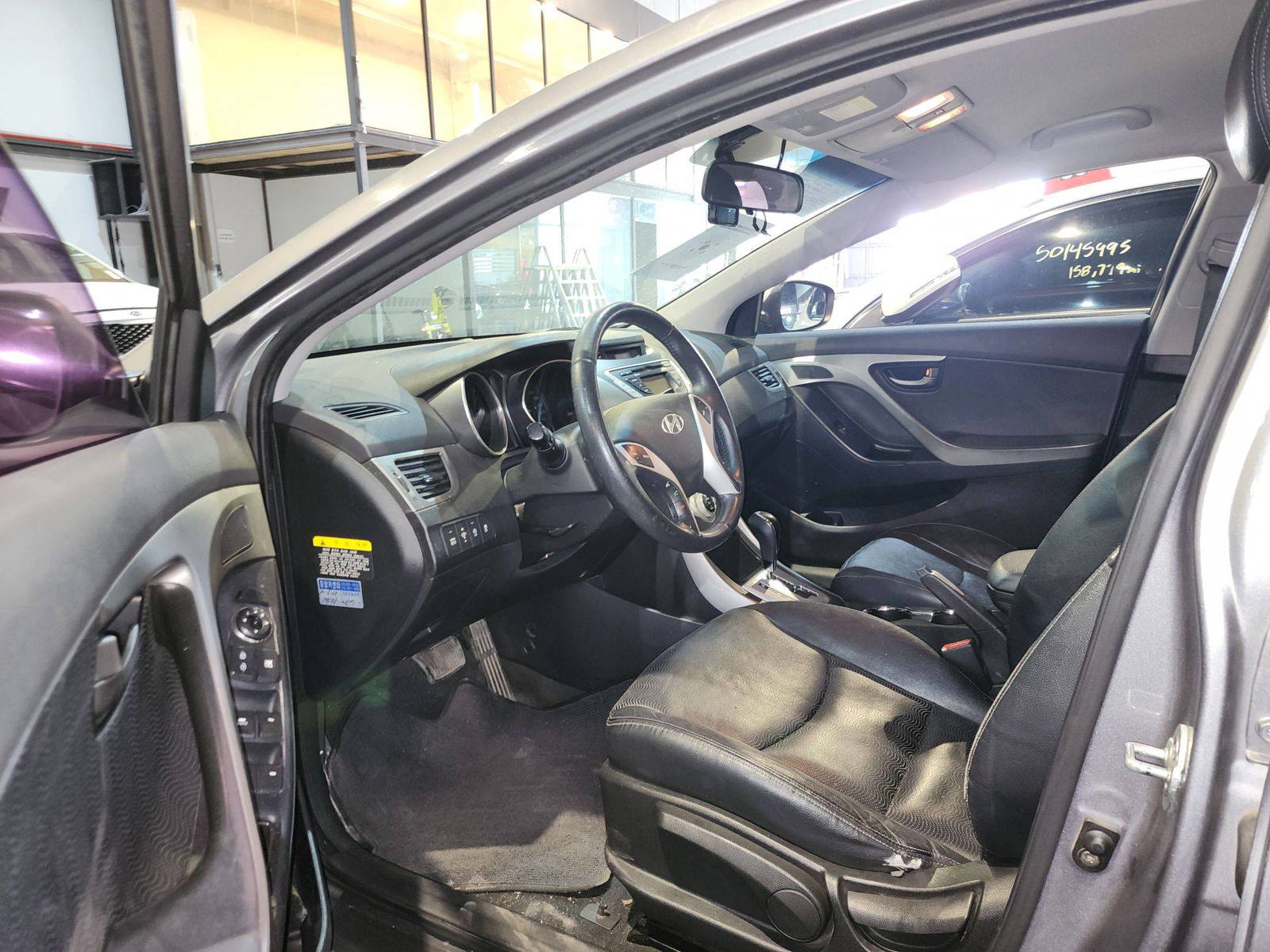 2012 HYUNDAI AVANTE — 255977 KM — Lot 125478 — Souq - Marhaba Auctions Used Cars - Image 9