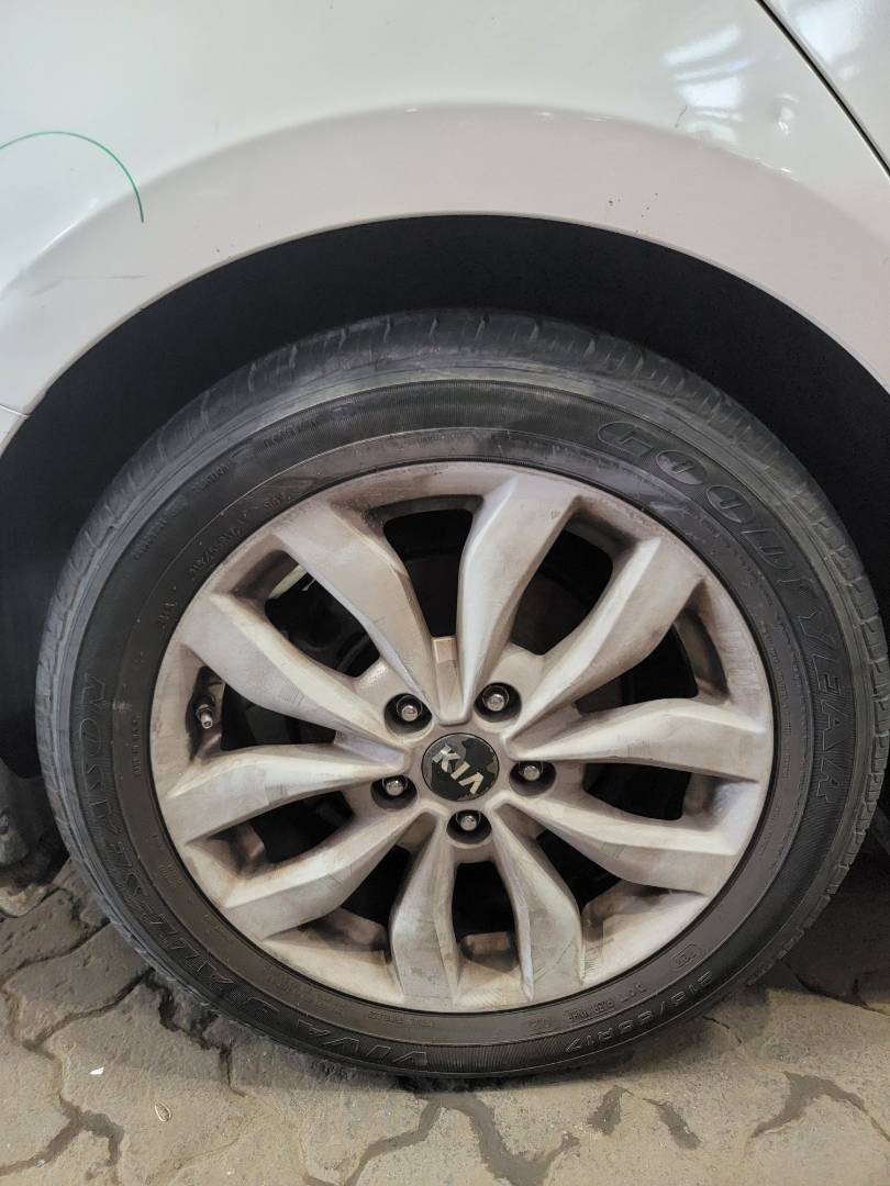 2015 KIA OPTIMA — 113997 Miles — Lot 38979754 — Souq - Marhaba Auctions Used Cars - Image 4