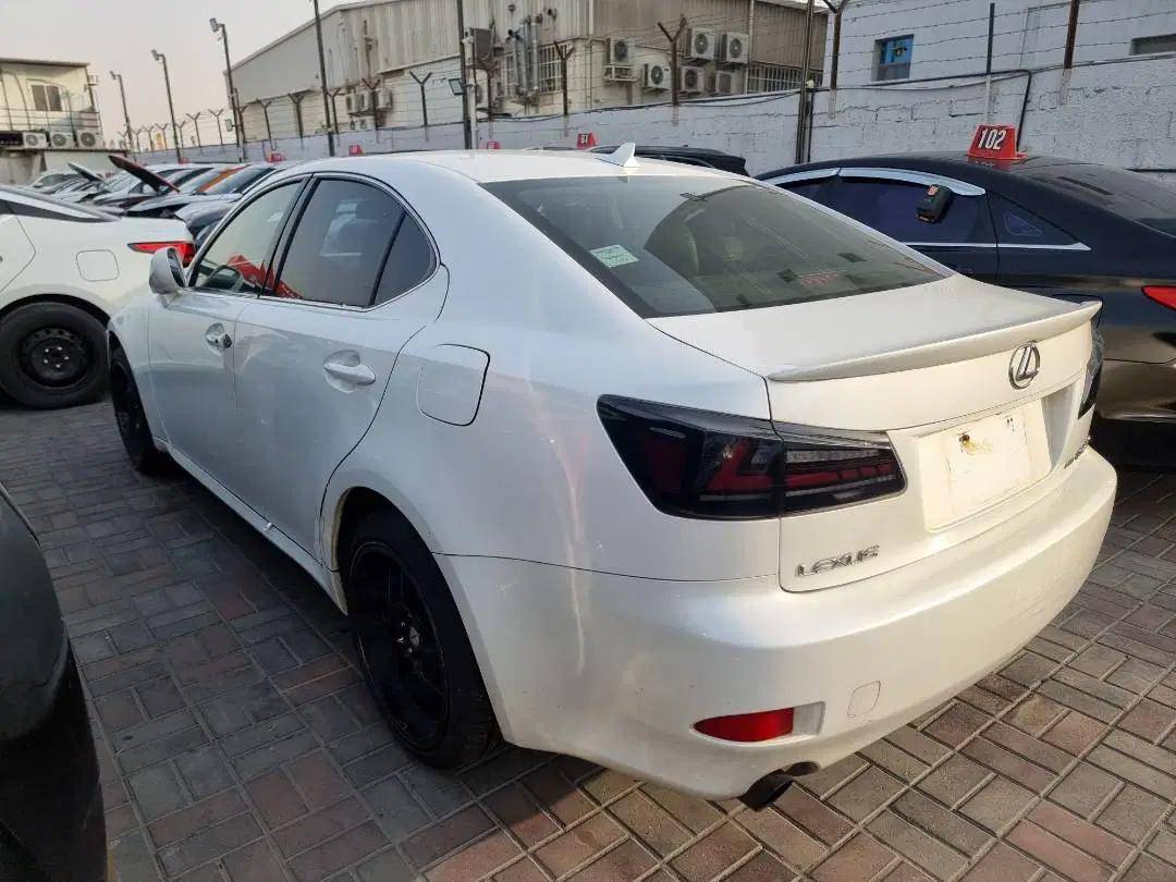 LEXUS IS 250