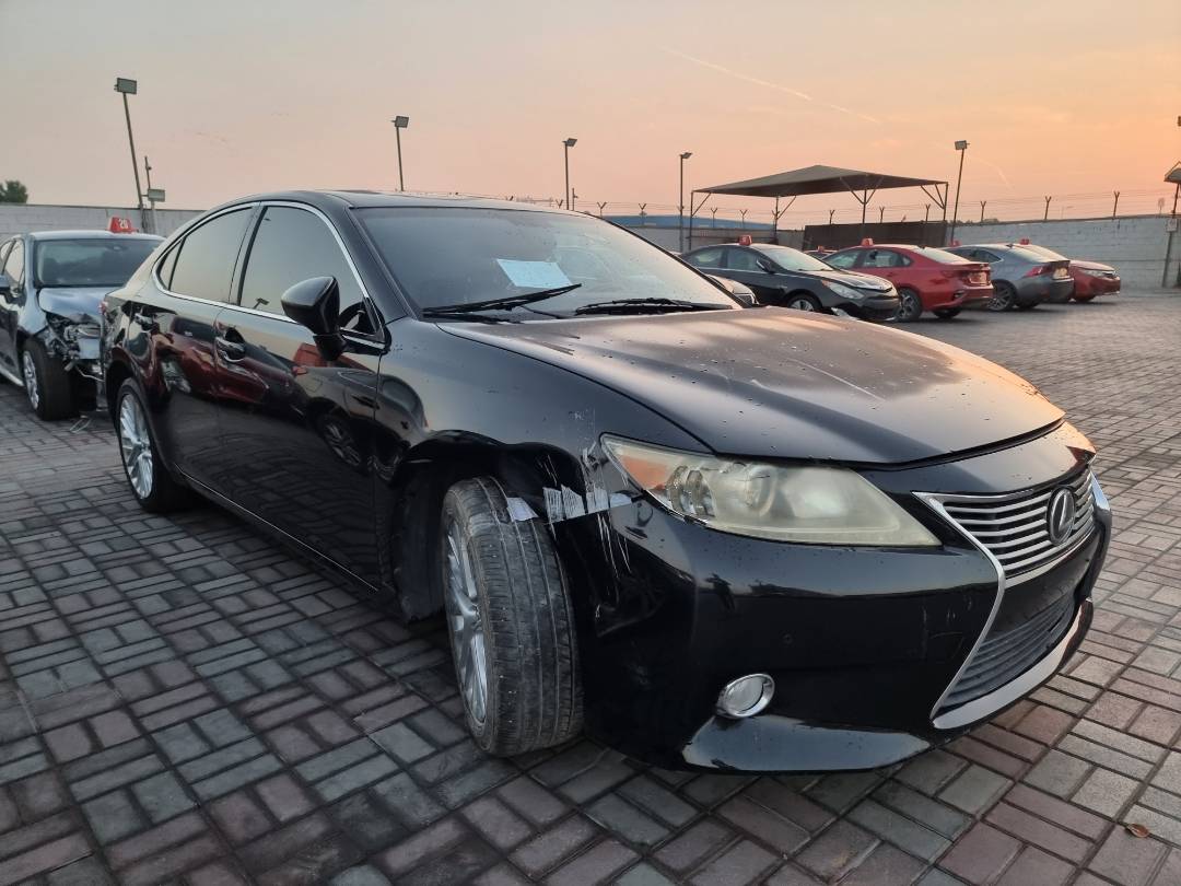 2013 LEXUS ES 350 — 187507 Miles — Lot 125478 — Main - Marhaba Auctions Used Cars - Image 3